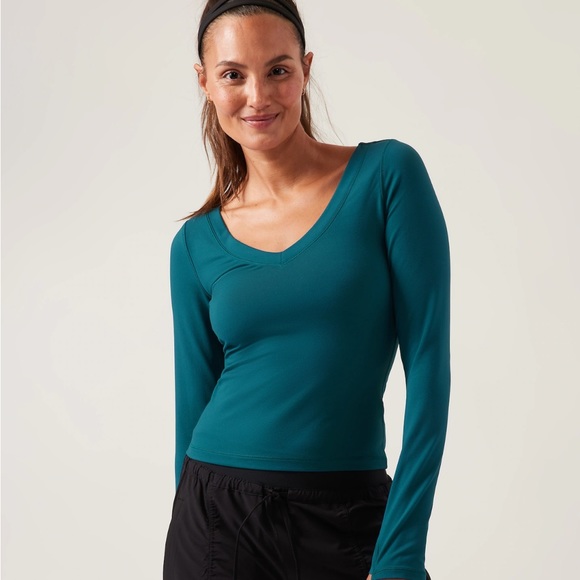 NWT Athleta Ashanti Twist Top - Picture 1 of 7
